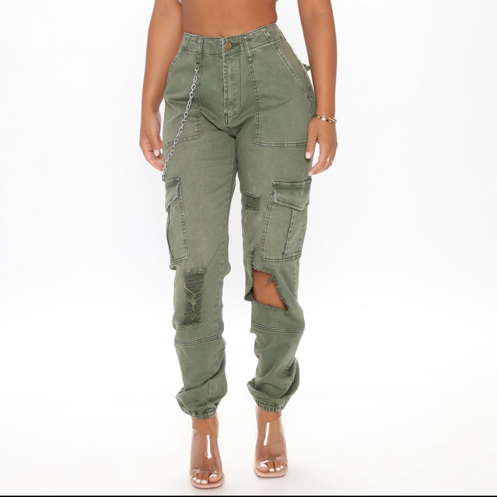NWT Fashion Nova cargo pants